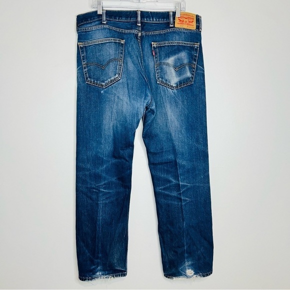 Levi’s Blue Dark Wash 505 Regular Fit Jeans 38W - Picture 9 of 9